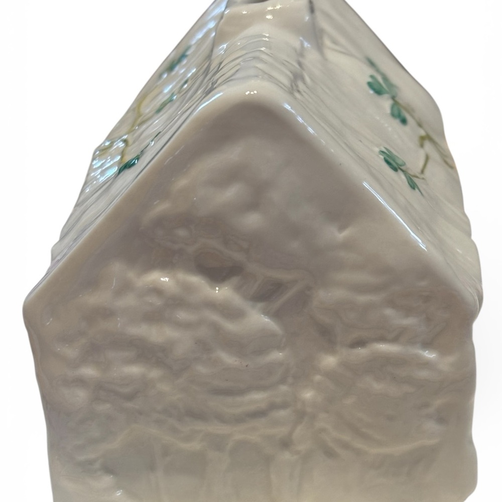 Belleek Vintage Dan Murphy’s Ceramic tea votive Cottage- great condition no box - Picture 5 of 6
